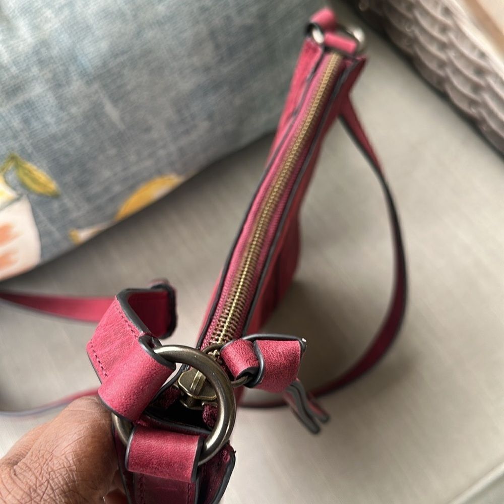 Frye Melissa Wine Zip Leather Crossbody Bag - Picture 5 of 9